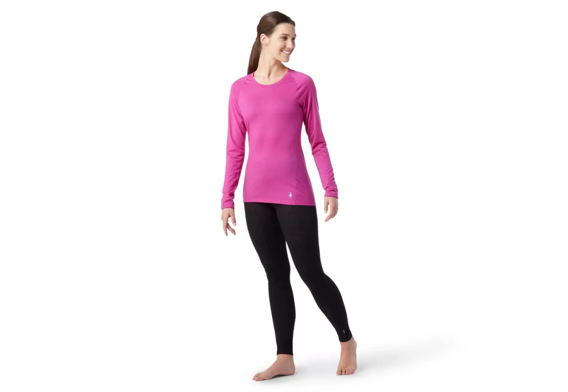 Smartwool Women's Classic Merino Base Layer Long Sleeve - Festive Fushia 4 Smartwool Women's Classic Merino Base Layer Long Sleeve - Festive Fushia - Image 2